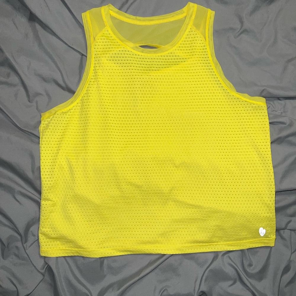 Women’s Ellie Brand Crop Top Size Large